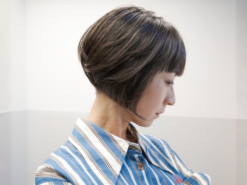 40代50代の刈り上げ前下がりボブ実例｜銀座のボブ特化美容室 FABLE GINZA