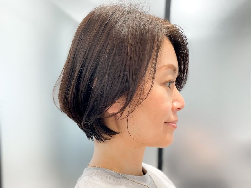 銀座でカットが上手い美容室の40代向け丸みショートボブ実例